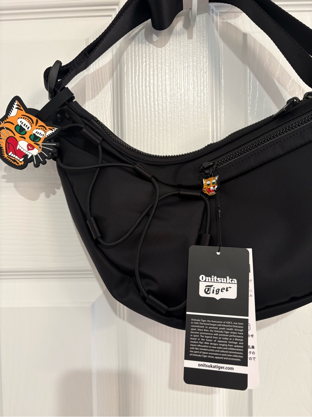 Onitsuka Tiger Small Messenger Bag